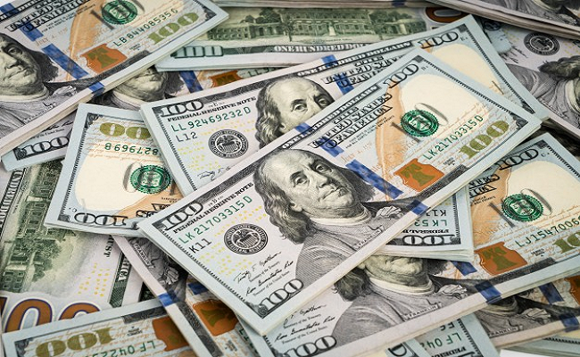 Dólar fecha em alta com Donald Trump e Fed e vai a R$ 5,59