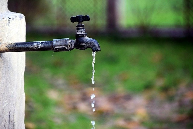 “Deixe alguns hábitos no passado”: campanha busca uso consciente da água