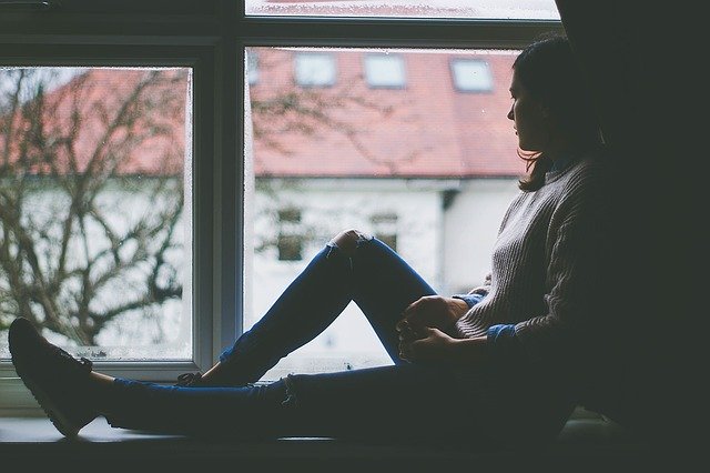 ‘Balada roubada’: adolescentes em casa enfrentam ansiedade e depressão