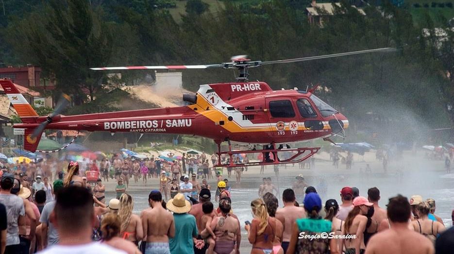 Jovem sofre parada cardíaca após afogamento em trecho sem salva-vidas da  Praia Brava