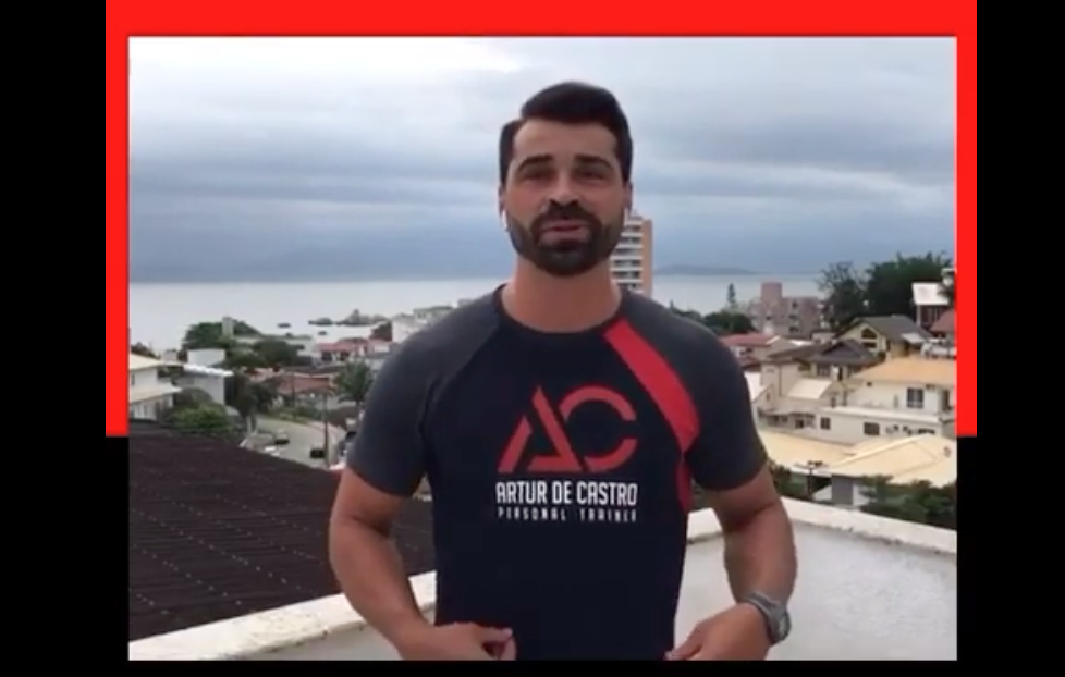 Personal trainer, Artur de Castro. Foto: Vídeo / Reprodução.