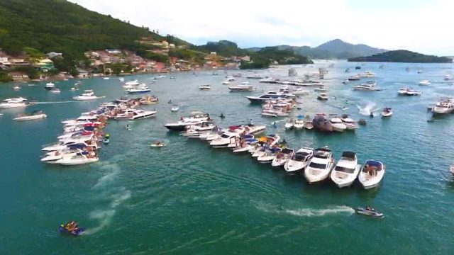 Caixad'Aço, em Porto Belo