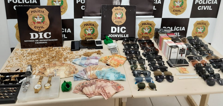 Sete suspeitos de roubos a joalherias são presos em Joinville