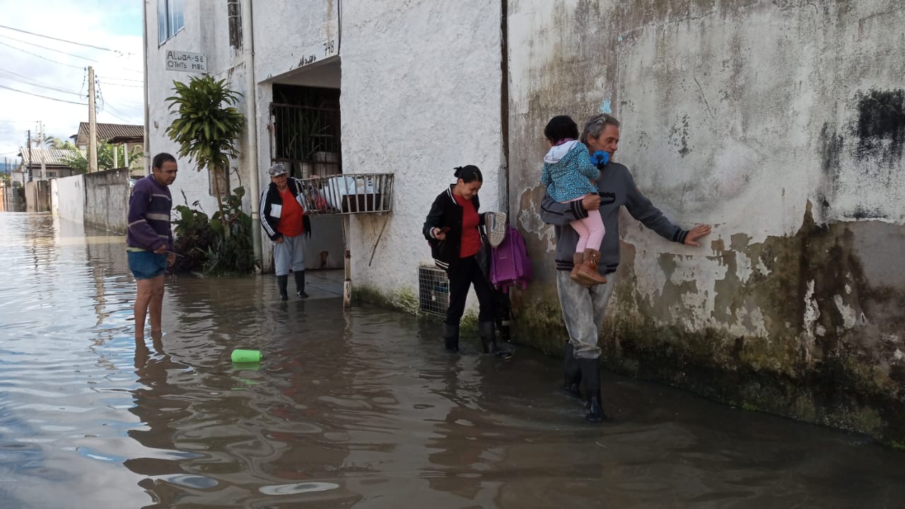 Chuva causa estragos em São José - Flor de Lis 