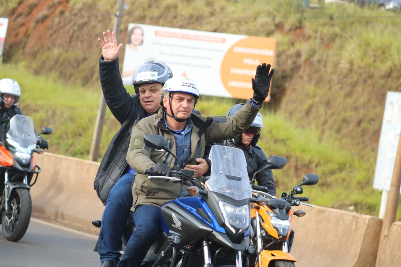 Bolsonaro e João Rodrigues. Motociata