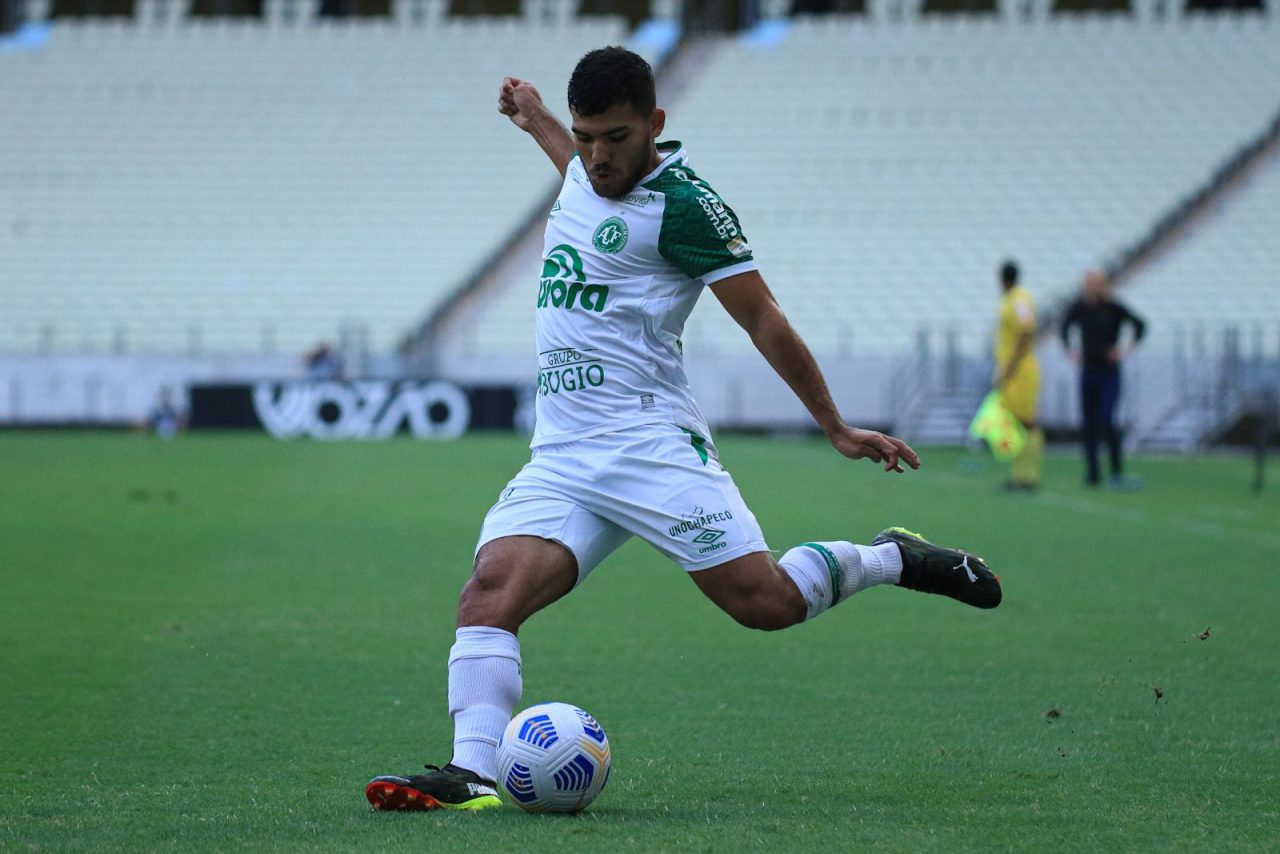 Chape perde na Arena Castelão