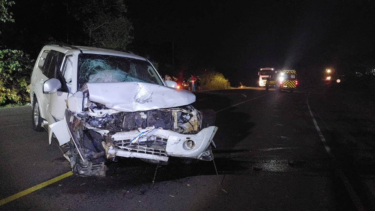 Colisão frontal deixa uma pessoa morta na BR 282 (12)