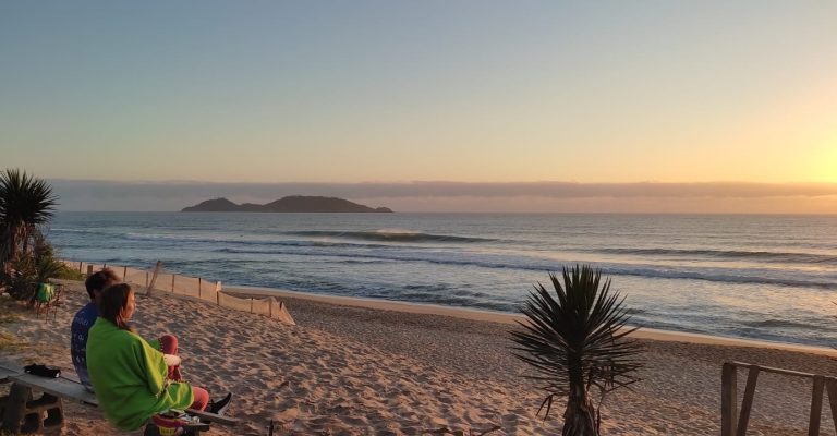 Foto: Praia do Morro das Pedras – 06h00 