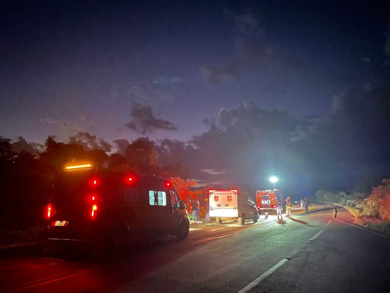 Acidente deixa uma pessoa morta e quatro feridas em Xanxerê (4)