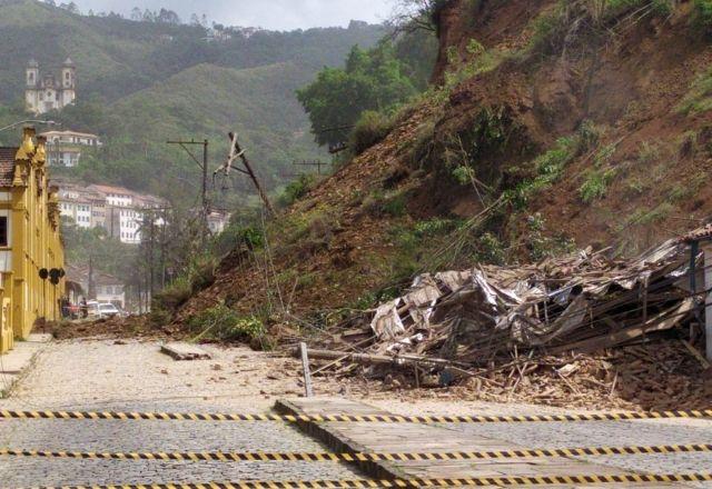 Imóveis estavam localizados no Morro da Forca, no centro histórico de Ouro Preto | Divulgação