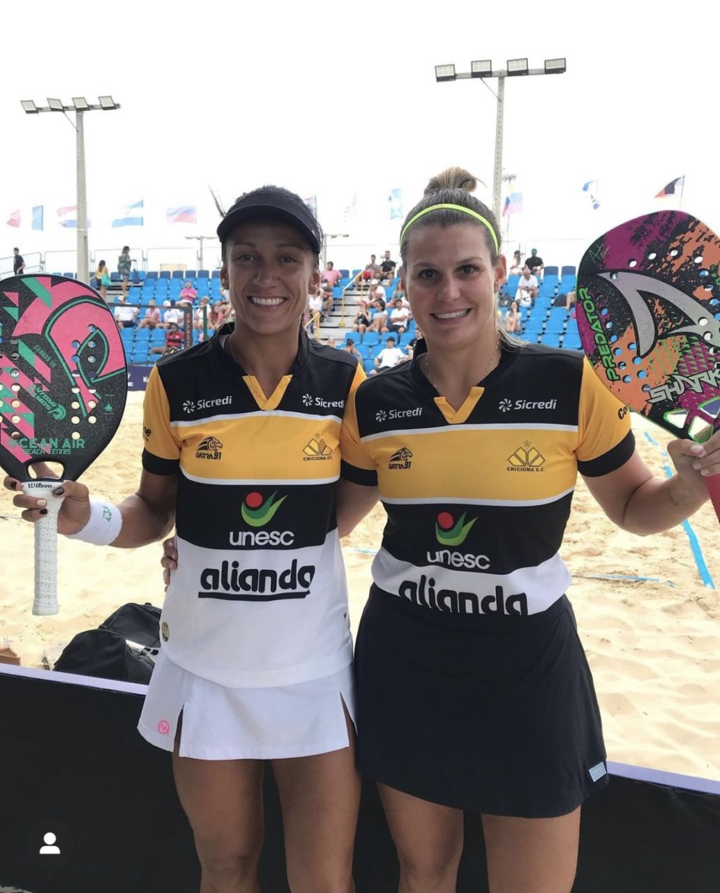 Renata Alcântara e Lia Schilickmann, representaram muito bem Criciúma no Mundial de Beach Tennis. Foto Arquivo Pessoal