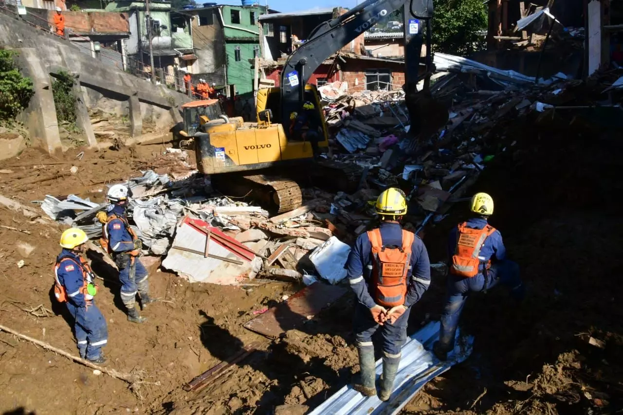 Imagem das chuvas em Petrópolis em fevereiro de 2022 | Foto: Soldado De Souza – CBMSC