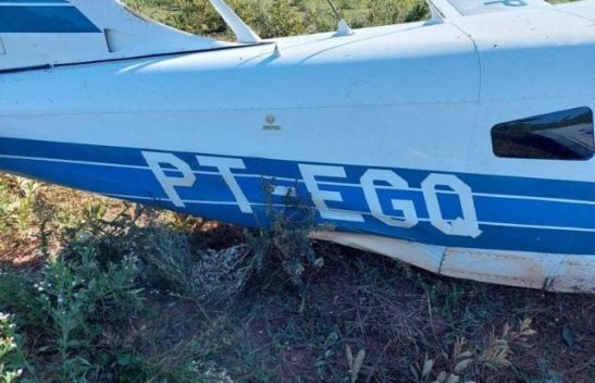 Polícia Federal apreende avião que transportava drogas e armamento