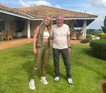 Eliana visita Carlos Alberto de Nóbrega. Foto: SBT, Divulgação 