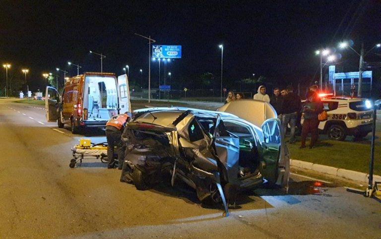 Câmeras flagram acidente com morte causado por racha em Florianópolis; assista