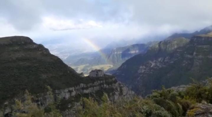 Neve, chuva e arco-íris em Urubici, na Serra Catarinense; assista ao vídeo