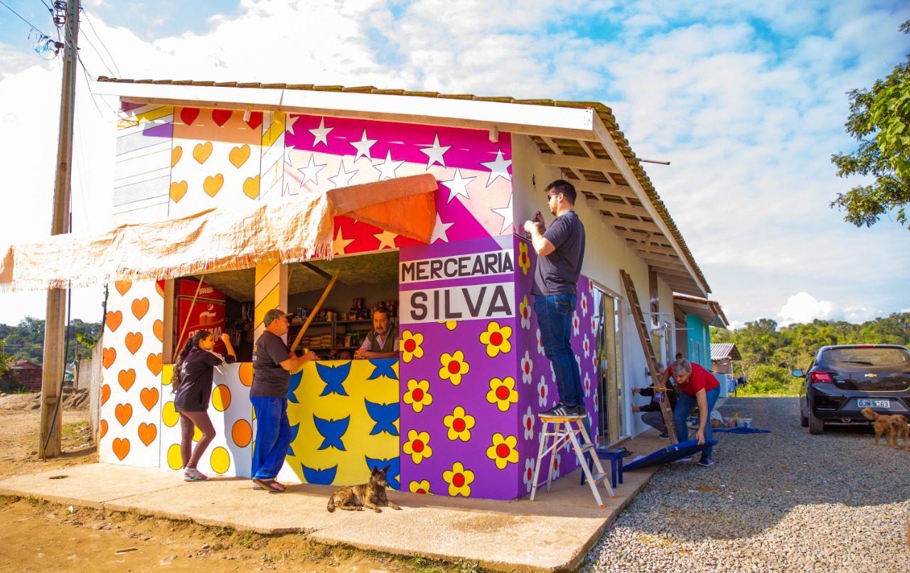 Projeto social e cultural lança “galeria de arte ao ar livre”, em Joinville