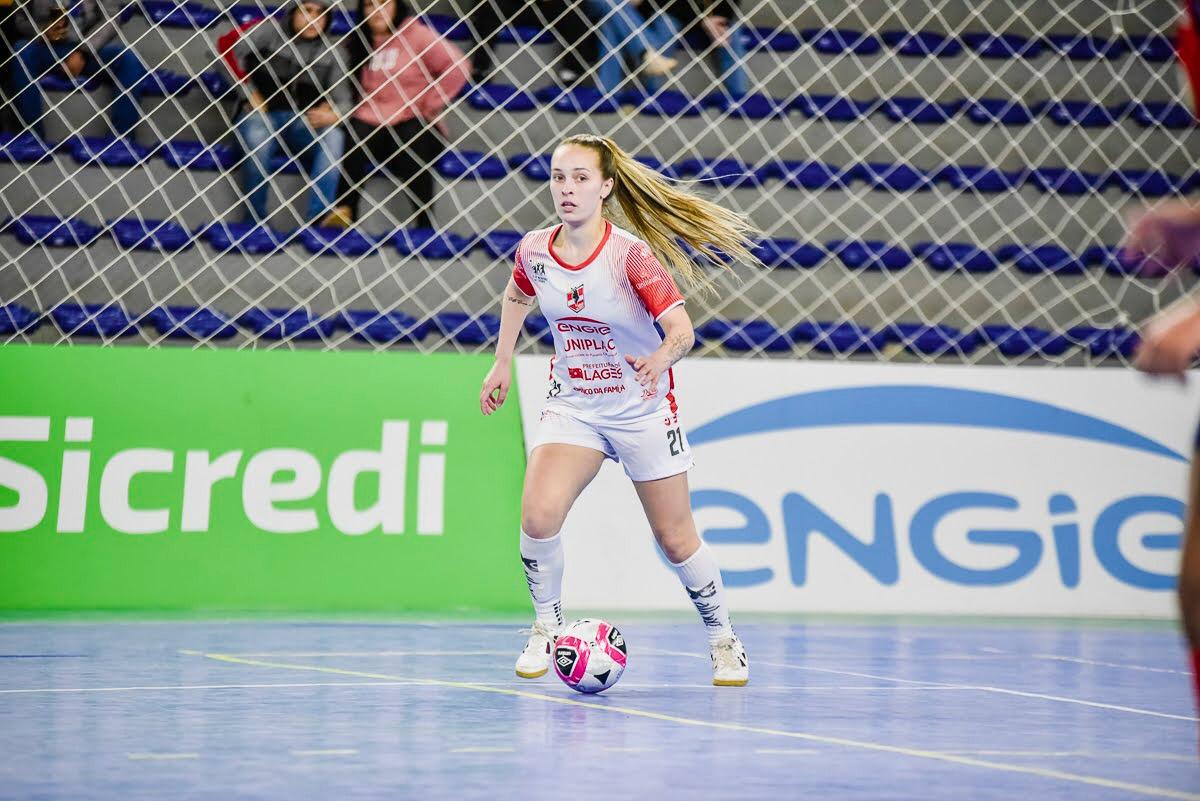 Mayara, destaque das Leoas na vitória de 5×2 | Foto: Divulgação 