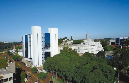 Cinco de sete médicos pedem demissão na UTI Pediátrica do Hospital Regional do Oeste