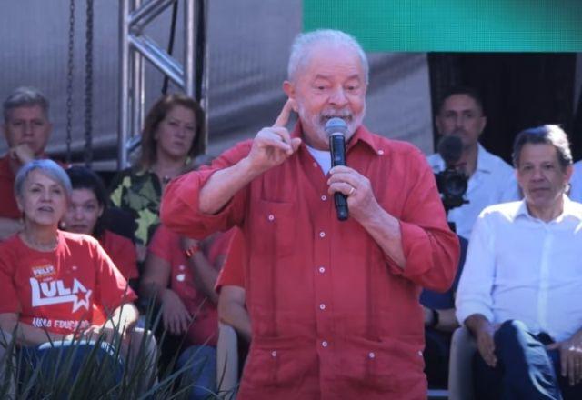 Pré-candidato ao Planalto, ex-presidente Lula participa de evento em Diadema | Reprodução/Redes sociais


