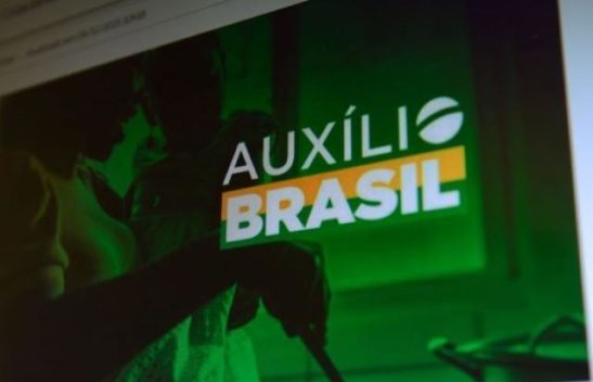 Auxílio Brasil terá antecipação em agosto