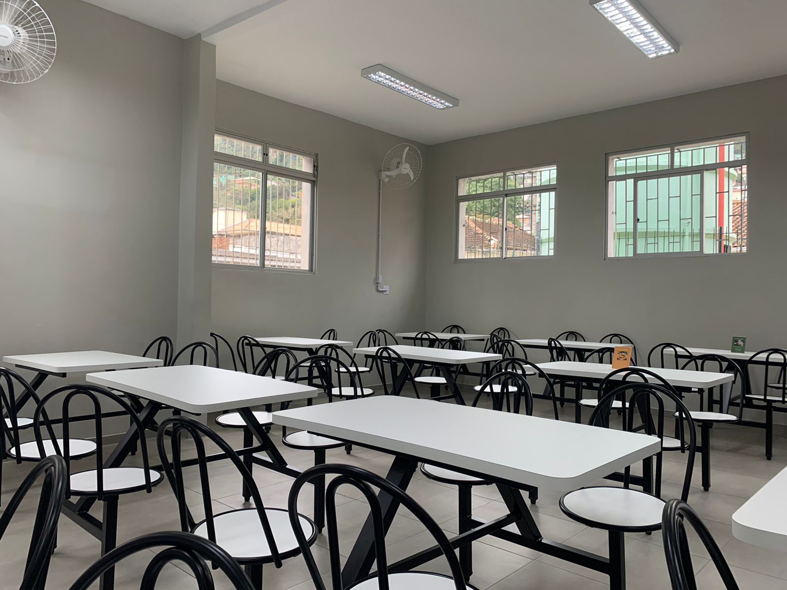 Restaurante Popular de Florianópolis já está funcionando; veja os valores