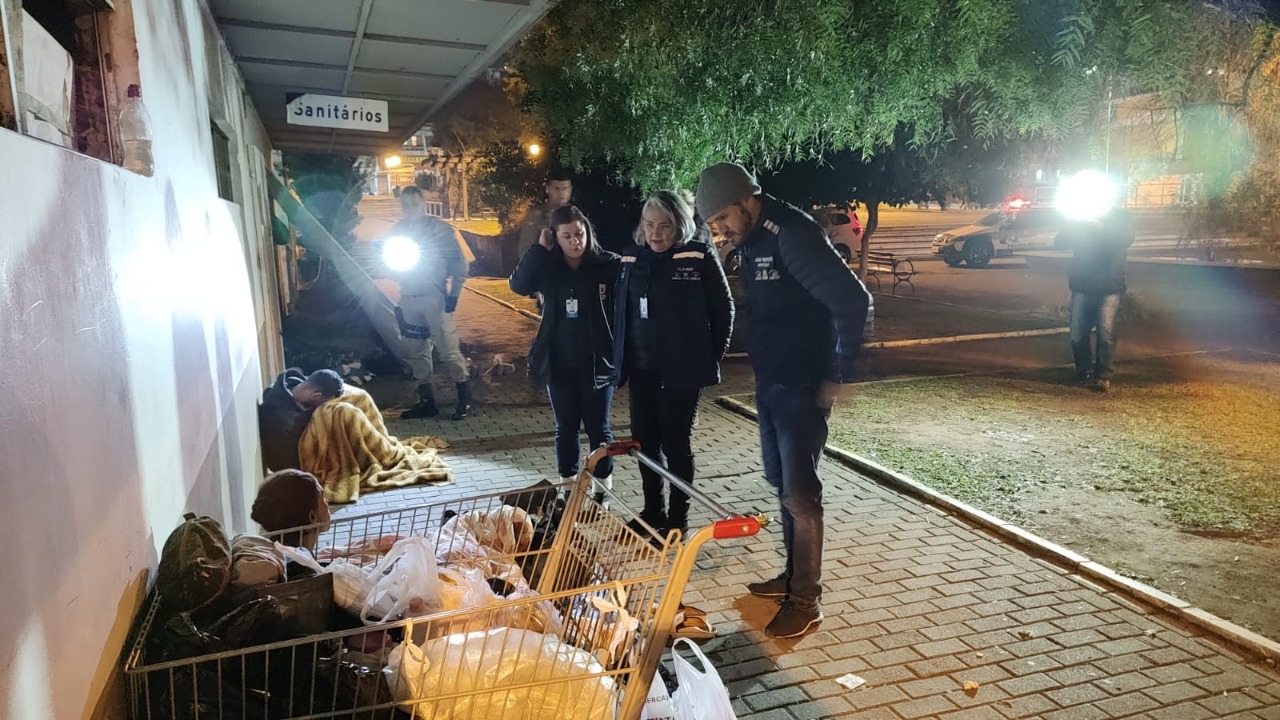 Abrigos temporários em Lages. Fotos: Arquivo/Divulgação