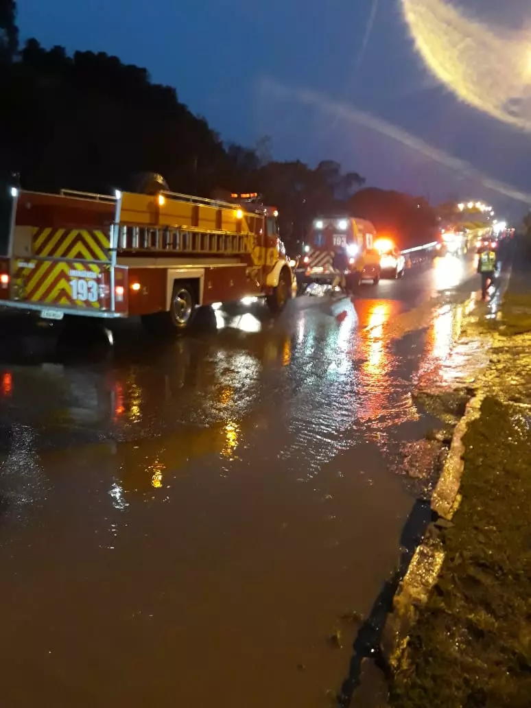 Foto: Corpo de Bombeiros Militar de Lebon Régis / Divulgação