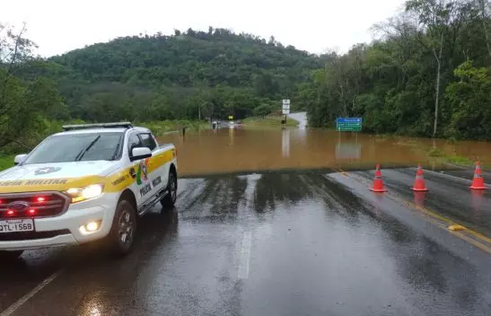 Chuva deixa rodovias estaduais interditadas em SC; confira trechos