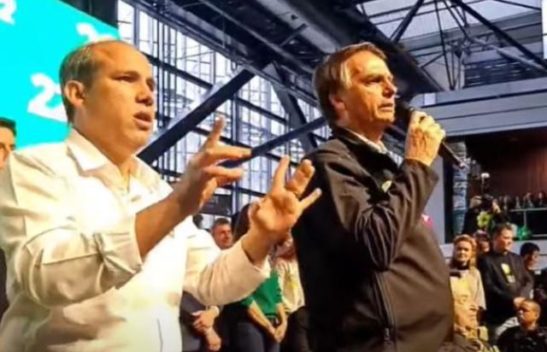 Em visita à Santa Catarina, Bolsonaro pede votos a Jorginho Mello