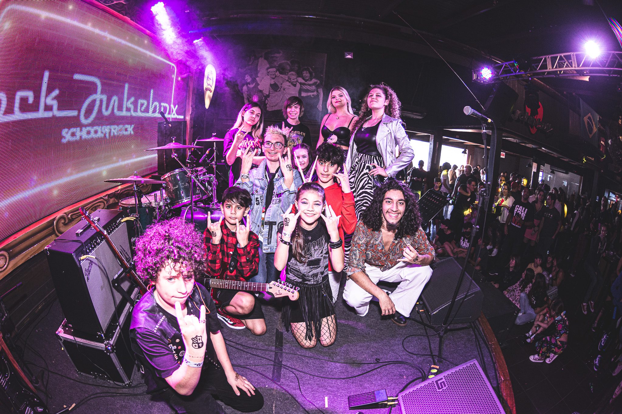 Festival em Florianópolis reúne bandas de rock em fevereiro