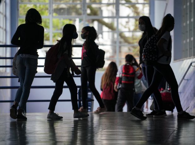 A aquisição de equipamentos de segurança também está na lista para reforçar o patrulhamento das escolas | Imagem ilustrativa | Foto: Ricardo Wolffenbüttel/Secom
