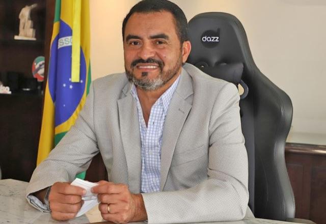 Wanderlei Barbosa (Republicanos) é reeleito no primeiro turno | Governo de Tocantins

