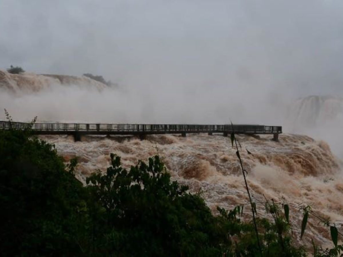 Primeiro Vídeo: Vazão das Cataratas do Iguaçu 5 vezes acima da média n