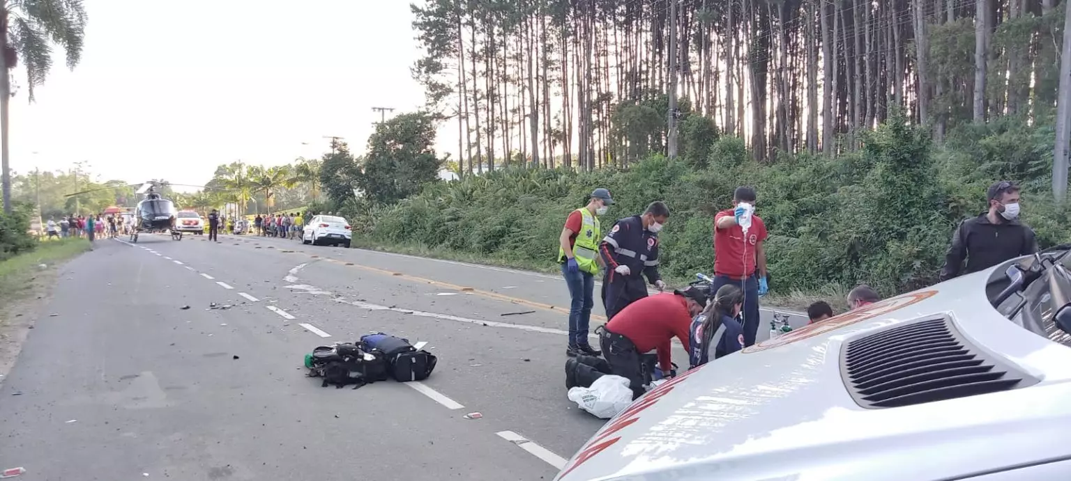 Motociclista morre em colisão com carro na SC-108, em Urussanga