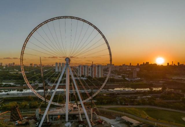 Com uma vista panorâmica para São Paulo, a Roda Rico inaugura nesta sexta-feira (9) | Foto: Instagram @rodarico

