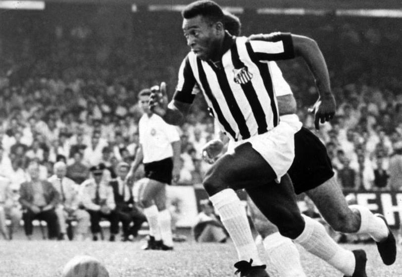 Rei Pelé nos deixa e parte com legado de magia no futebol