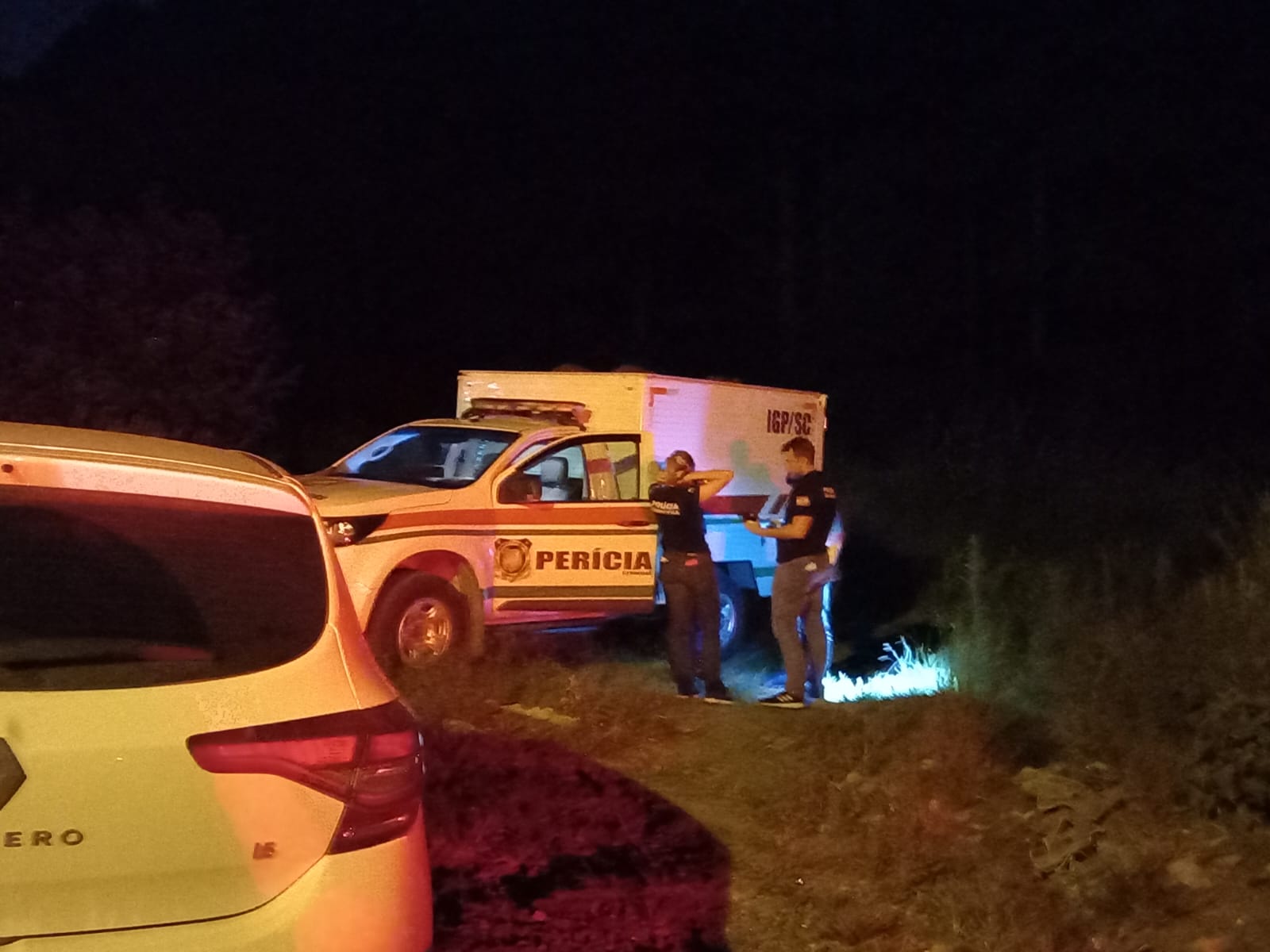 Cadáver em é encontrado após moradores sentirem mau cheiro em Lages Cadáver em é encontrado após moradores sentirem mau cheiro em Lages