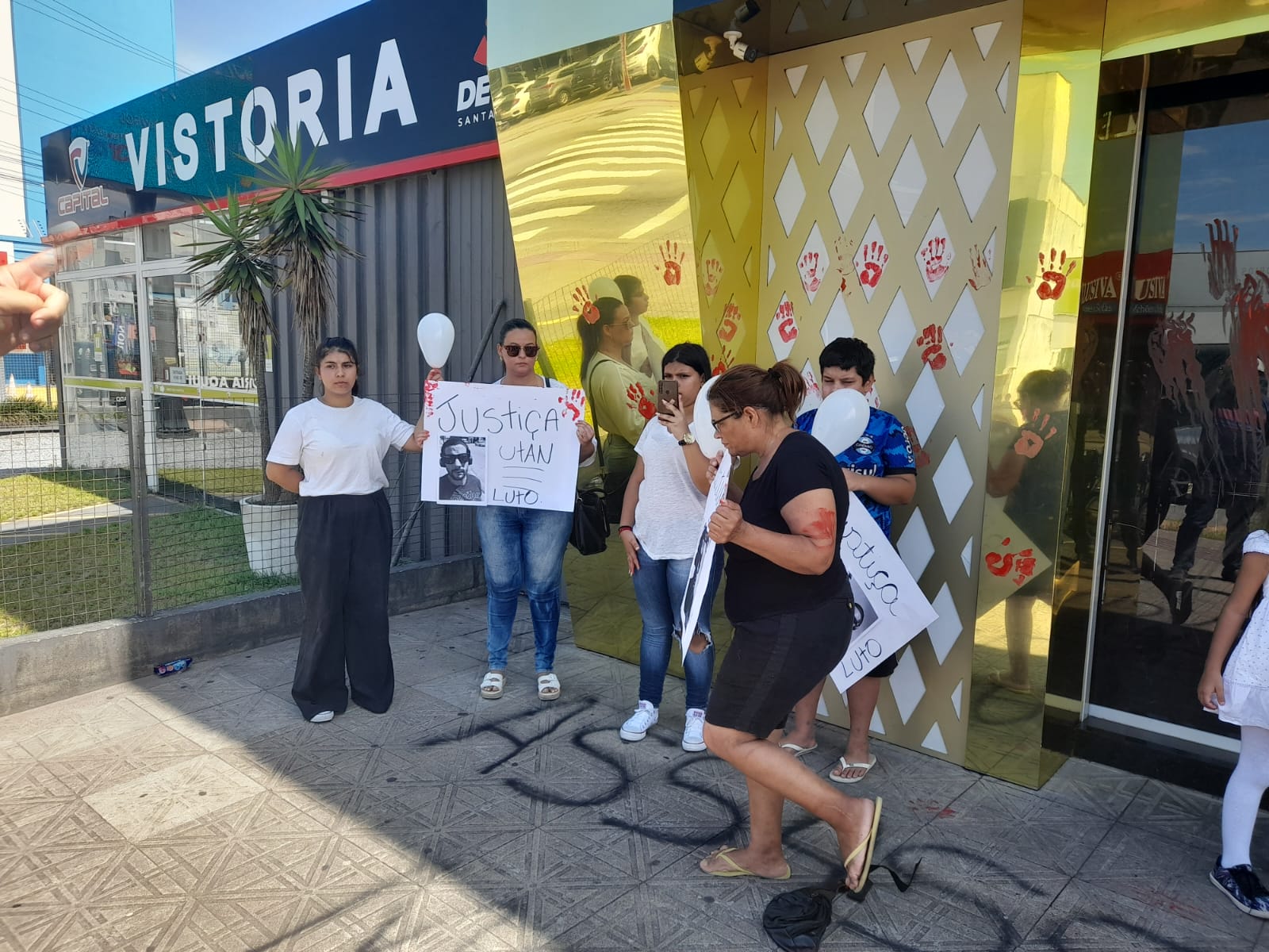 Empresário que matou cliente de bar em São José deve se entregar nesta segunda; afirma advogado (3)