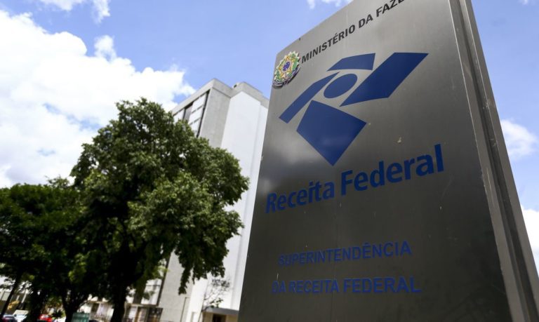 Inscrições para concurso da Receita Federal terminam nesta quinta