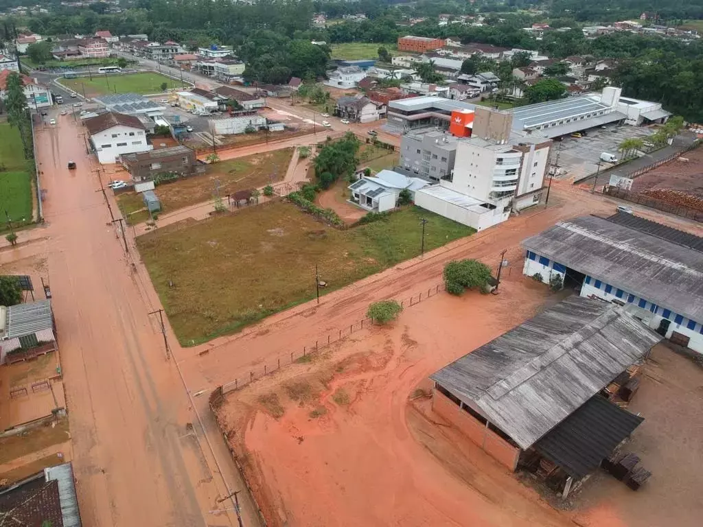 Fotos: Lucas Frare/Prefeitura de Ascurra/Reprodução