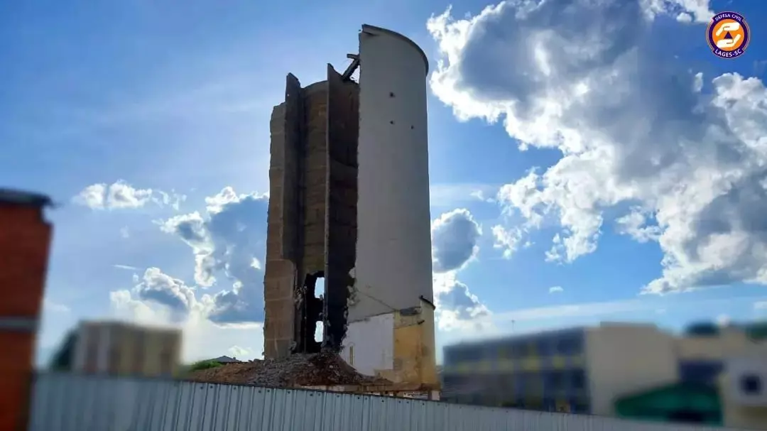 Demolição do Moinho Cruzeiro em Lages
