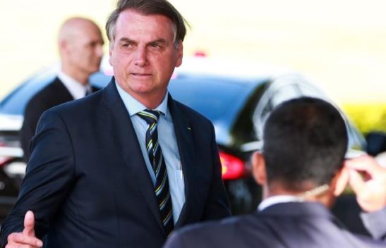 TSE analisa se mantém minuta golpista em ação que investiga Bolsonaro