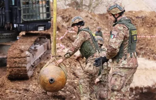 Itália evacua 20 mil pessoas por causa de bomba da 2ª Guerra Mundial; entenda