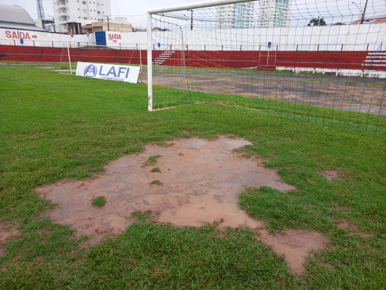 Novo gramado do estádio Tio Vida custa 200 mil reais