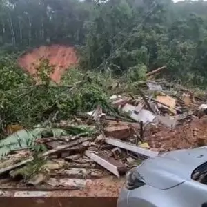 A prefeitura alerta para a população só sair de casa em caso de emergência | Foto: Reprodução/Redes sociais