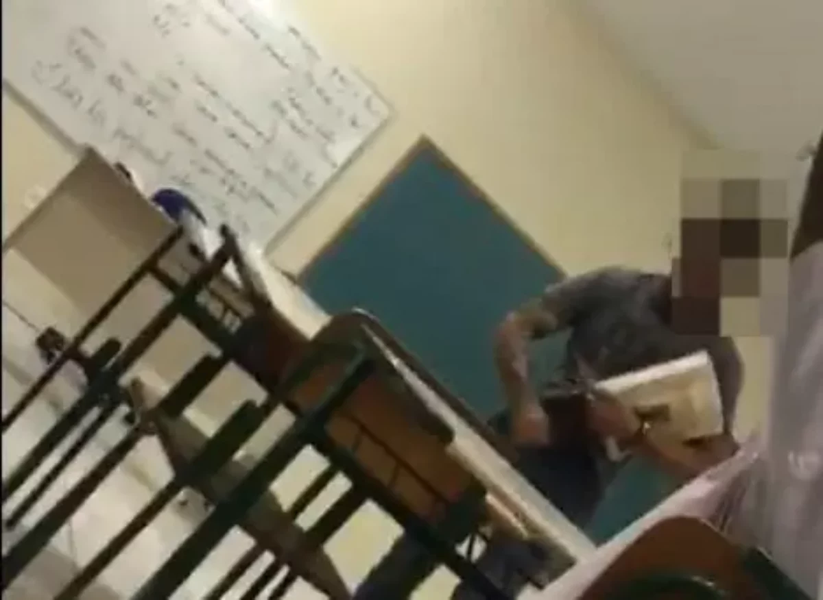 VÍDEO: Professor é gravado defendendo Hitler em sala de aula em SC