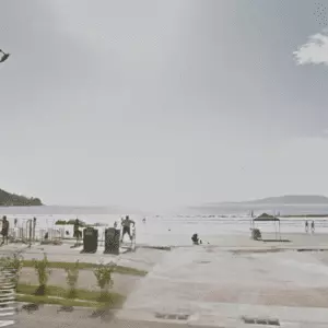 Imagem da praia de Itapema na altura da rua 139 | Foto: Google Maps / Reprodução / Internet 