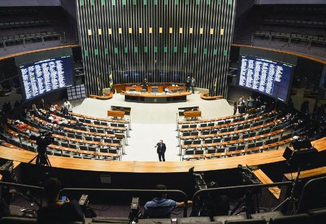 Mais de 100 deputados se inscreveram para discutir o PL das Fake News em sessão deliberativa | Agência Brasil