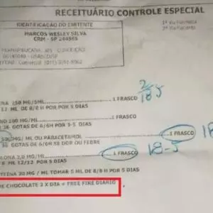 Entre as medicações, no final da receita médica a orientação Sorvete de chocolate 2 X dia Free Fire diário | Foto: Reprodução /Redes sociais